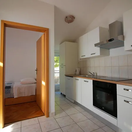 Antun Apartment *
